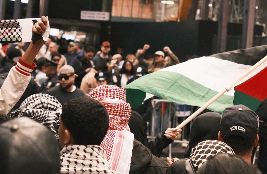 Coddling Islamism in the Name of Anti-Israel Activism Is Cultural Suicide